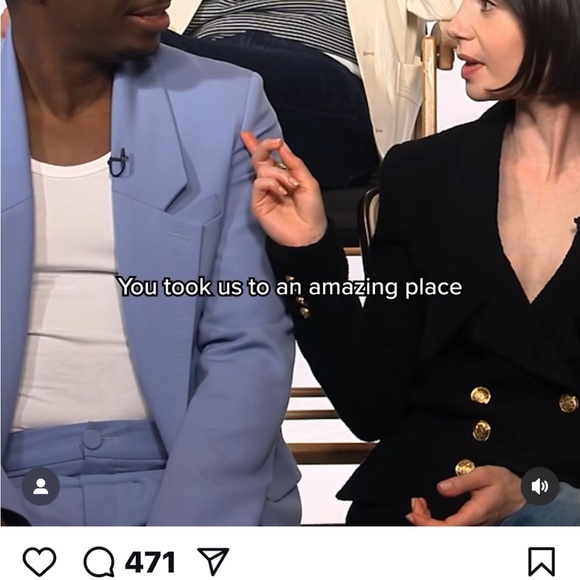 Brand new Zara jacket, like Emily in Paris. New without tag. Size medium. - Picture 4 of 4